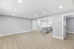26 N Eagle St, New Buffalo, MI 49117 - Photo 7