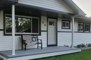 26 N Eagle St, New Buffalo, MI 49117 - Photo 1