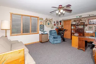50002 Wildwood Dr, Dowagiac, MI 49047 - Photo 9