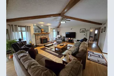 43164 Hillcrest Drive, Sterling Heights, MI 48313 - Photo 5