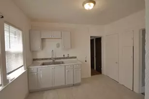 13691 Park Grove St, Detroit, MI 48205 - Photo 7