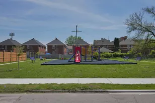 13691 Park Grove St, Detroit, MI 48205 - Photo 3