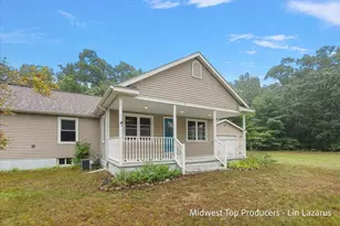 4568 Duck Lake Rd, Whitehall, MI 49461 - Photo 3