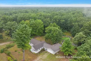 4568 Duck Lake Rd, Whitehall, MI 49461 - Photo 21