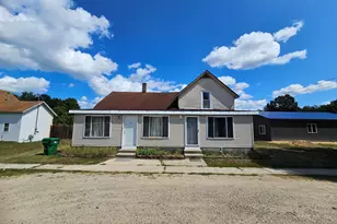 402 N Main St, Hersey, MI 49639 - Photo 1