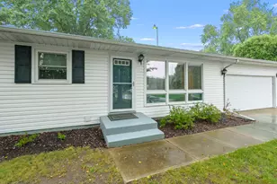 10541 S Sprinkle Rd, Vicksburg, MI 49097 - Photo 19