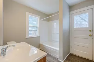 1019 Cooper Ave SE, Grand Rapids, MI 49507 - Photo 9
