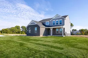 26671 Starters Way, South Lyon, MI 48178 - Photo 3
