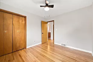 6518 Fenton St, Dearborn Heights, MI 48127 - Photo 15