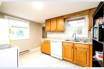 3011 Lincoln Avenue, Saint Joseph, MI 49085 - Photo 11