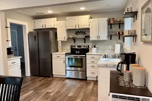 2393 Hadden St, Muskegon, MI 49441 - Photo 9