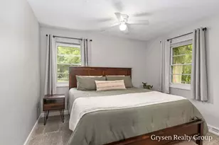 2034 Acton Rd NW, Grand Rapids, MI 49504 - Photo 13