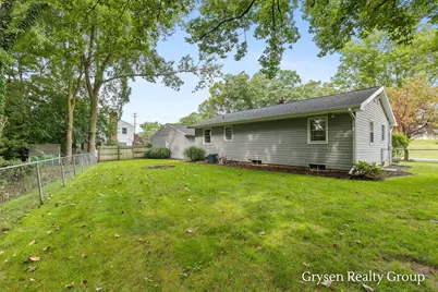 2034 Acton Road NW, Grand Rapids, MI 49504 - Photo 25