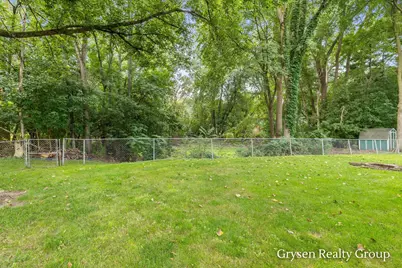 2034 Acton Road NW, Grand Rapids, MI 49504 - Photo 27