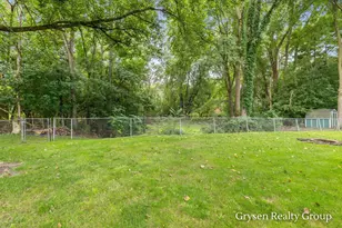 2034 Acton Rd NW, Grand Rapids, MI 49504 - Photo 27