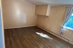 808 Anderson St, Ludington, MI 49431 - Photo 13