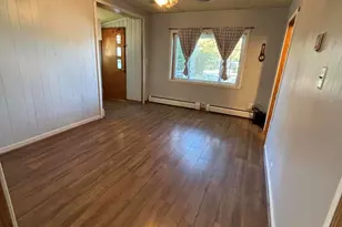 808 Anderson St, Ludington, MI 49431 - Photo 7