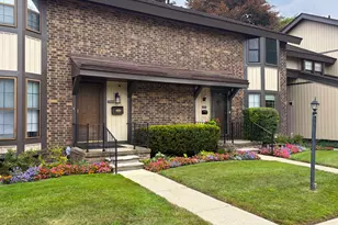 25073 Oakbrooke Dr, Southfield, MI 48033 - Photo 25
