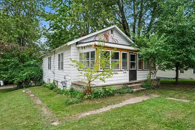 952 Calvary Avenue NW, Grand Rapids, MI 49504 - Photo 3