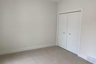 723 Violet Wy, Saint Joseph, MI 49085 - Photo 17