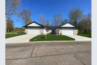 723 Violet Way, Saint Joseph, MI 49085 - Photo 1