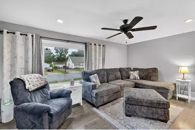 71 N Mason Avenue, Battle Creek, MI 49037 - Photo 5