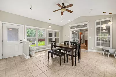 1172 Lexington Boulevard, Jackson, MI 49201 - Photo 7