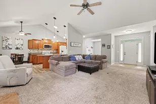 1172 Lexington Blvd, Jackson, MI 49201 - Photo 25