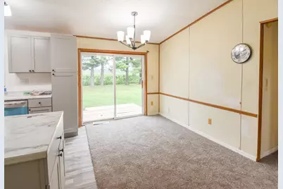 8820 S Lake Pleasant Road, Hillsdale, MI 49242 - Photo 17