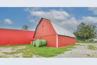 8820 S Lake Pleasant Road, Hillsdale, MI 49242 - Photo 5