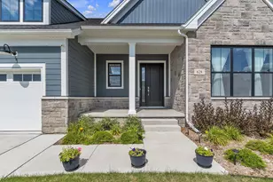 628 Pine Cir, Ann Arbor, MI 48105 - Photo 3