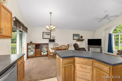 1226 S Hill Drive, Sparta, MI 49345 - Photo 9