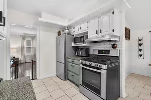 1719 Alamo Ave, Kalamazoo, MI 49006 - Photo 11
