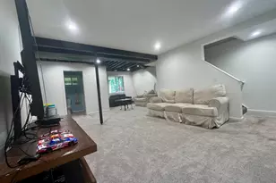 1311 Crescent St, Greenville, MI 48838 - Photo 17