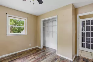 1982 Fairplain Ave, Benton Harbor, MI 49022 - Photo 23