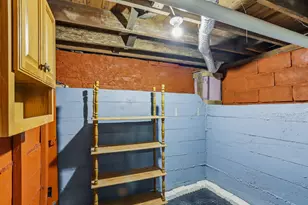 1982 Fairplain Ave, Benton Harbor, MI 49022 - Photo 33