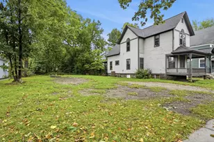 712 W Walnut St, Kalamazoo, MI 49007 - Photo 3
