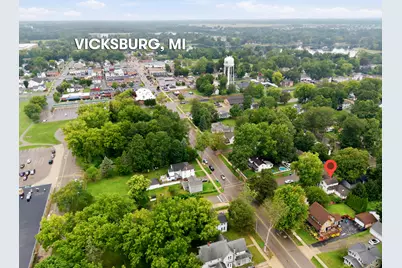 110 N Pearl Street, Vicksburg, MI 49097 - Photo 3