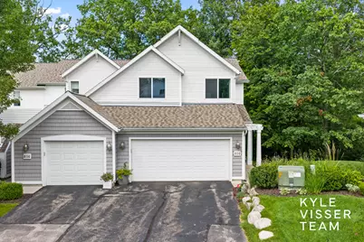 816 Pinnacle Run Drive SE #21, Grand Rapids, MI 49546 - Photo 3