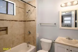 1037 Bement St, Lansing, MI 48912 - Photo 5