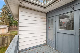 209 E Mt Hope Ave, Lansing, MI 48910 - Photo 19