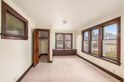 209 E Mount Hope Avenue, Lansing, MI 48910 - Photo 11