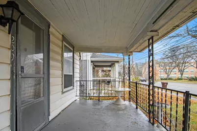 209 E Mount Hope Avenue, Lansing, MI 48910 - Photo 5