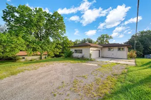 12005 Highland Dr, Tipton, MI 49287 - Photo 3