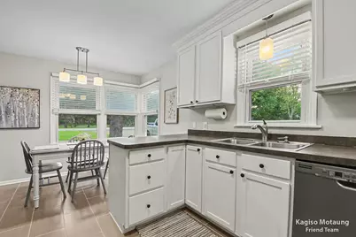 4621 Whitneyville Avenue SE, Ada, MI 49301 - Photo 9