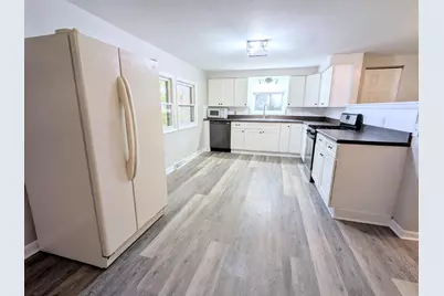 24190 M-78, Battle Creek, MI 49017 - Photo 5