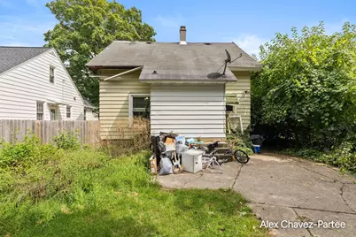 1933 Alba Avenue SW, Wyoming, MI 49509 - Photo 15