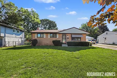 1732 Benjamin Avenue NE, Grand Rapids, MI 49505 - Photo 27