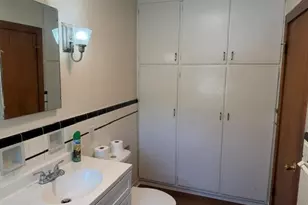 708 Upton Ave, Springfield, MI 49037 - Photo 17