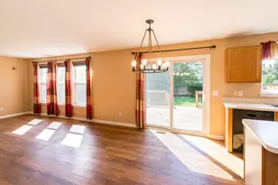 7572 Dover Dr, Ypsilanti, MI 48197 - Photo 17